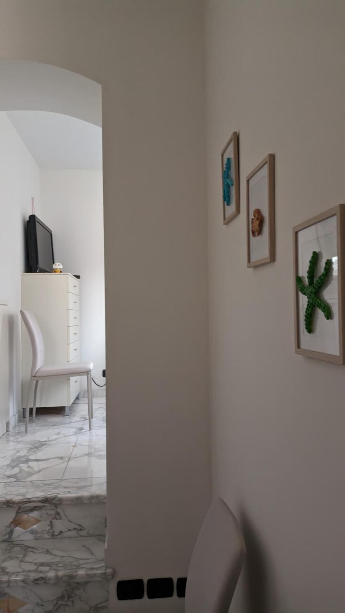 Appartamento 50 Mt Mare Con Parcheggio Riservato ริวาลิกูเร ภายนอก รูปภาพ